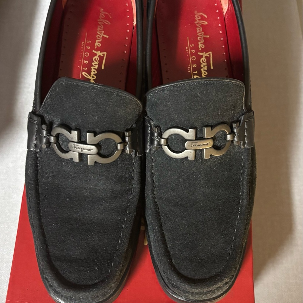 Salvatore Ferragamo Black 
Sport